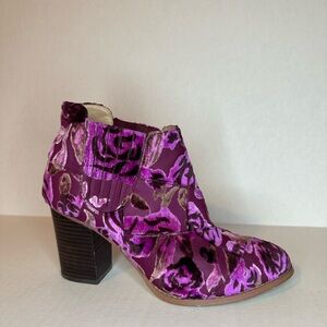 Anthropologie  Billy Ella Burnout Velvet Floral Women's Ankle Booties